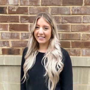 Meet your Posher, Nikki